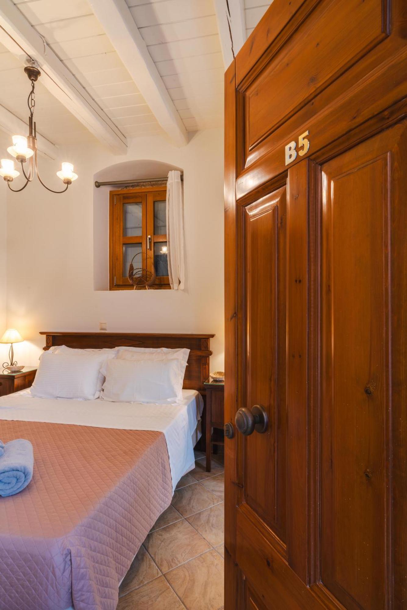 Authentic Suites In Fiscardo Фискардо Екстериор снимка